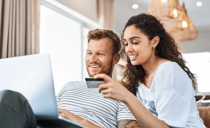 happy couple financing online | Johnson Floor & Home