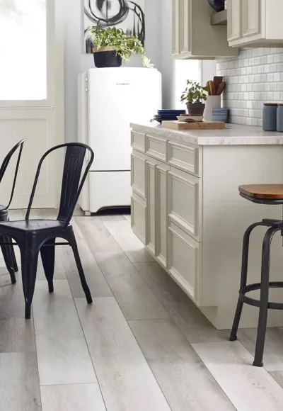 Kitchen vinyl | Johnson Floor & Home